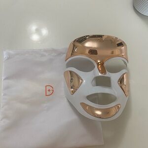 Dr. Dennis Gross LED Face Mask - White and Gold